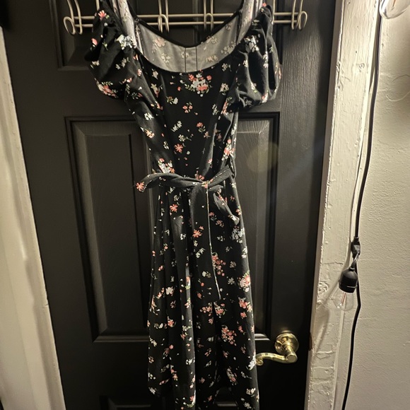 Black Floral Dress W/Belt - Picture 1 of 2